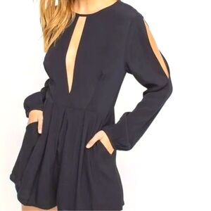 Anthropologie Lush Black Long Sleeve Romper deep V-neck zip viscose rayon small